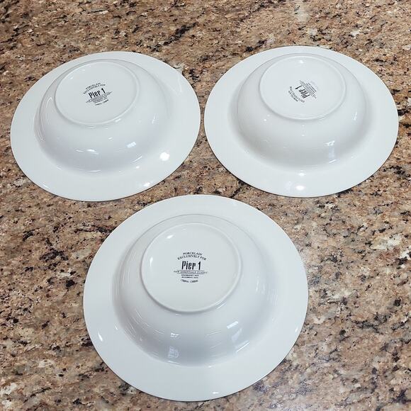 Pier 1 Elegant White Soup Bowls (Set Of 3) 8.5" D - Picture 7 of 12